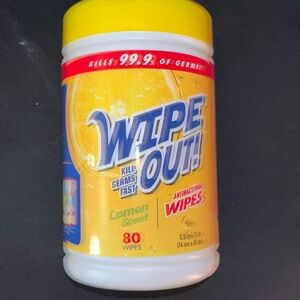 80ct antibacterial wipes